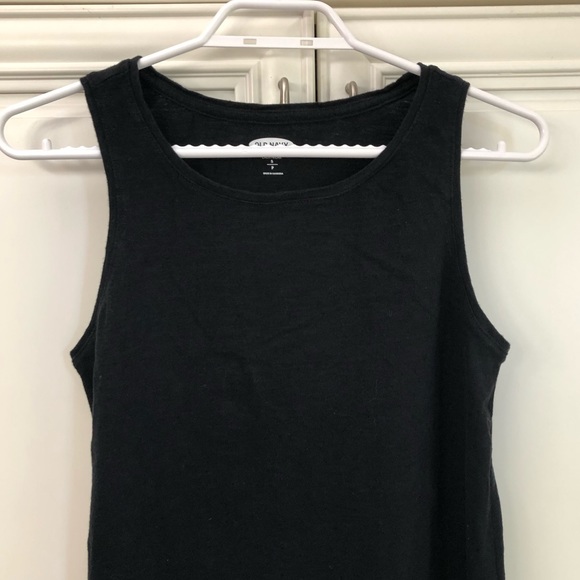 😎 Old Navy women’s tank top - Picture 2 of 7